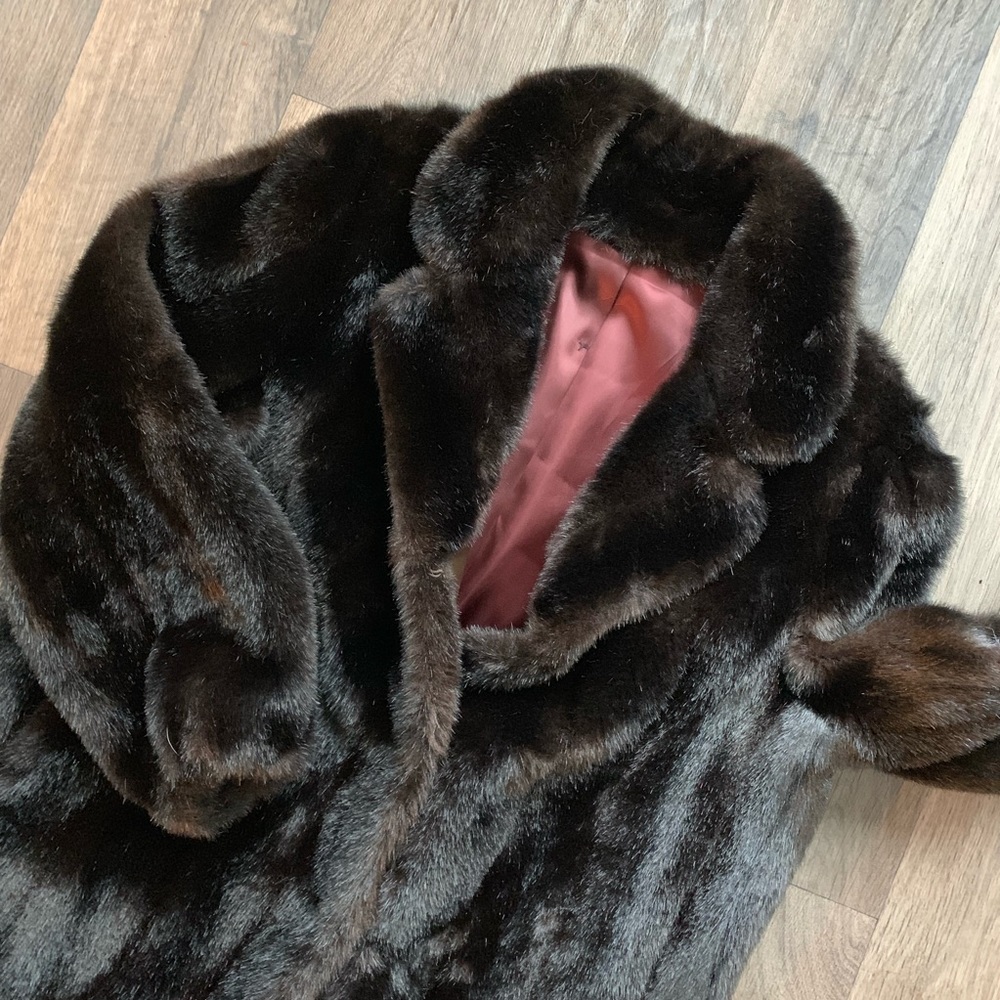✨Vintage✨ Oversized Faux Fur Coat